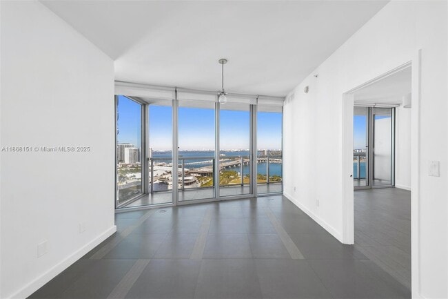 Building Photo - 888 Biscayne Blvd