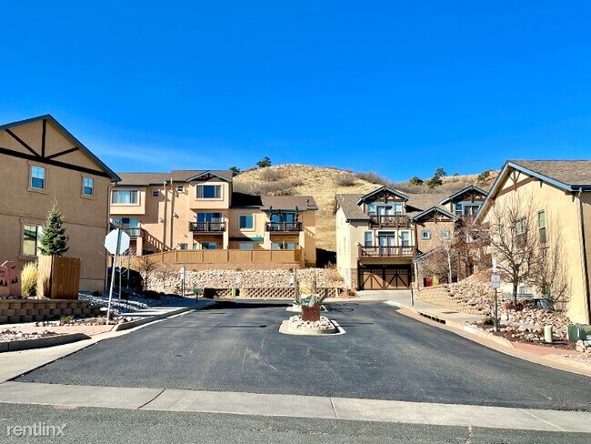 Foto del edificio - 5860 Canyon Reserve Heights