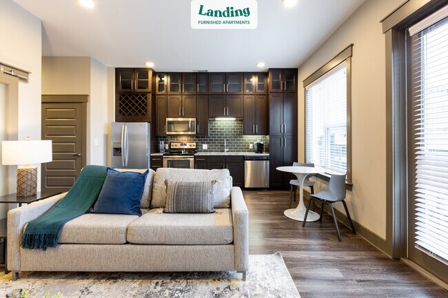 Foto del edificio - 8110 Park Ln