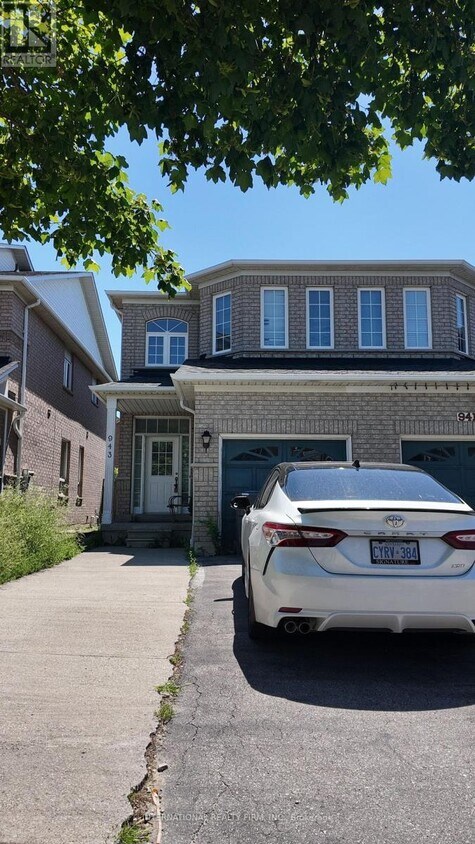 Primary Photo - 943 Ledbury Crescent