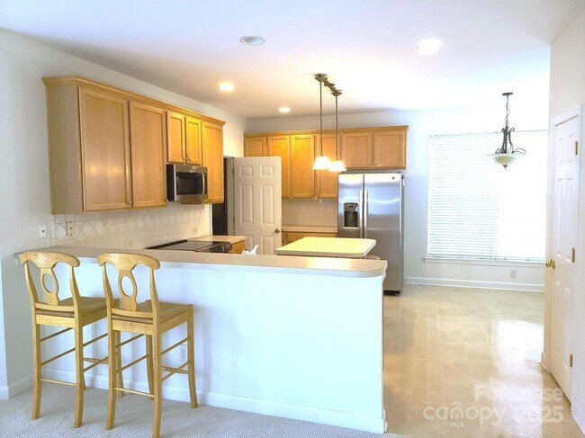 Foto del edificio - 17213 Cranwood Ave