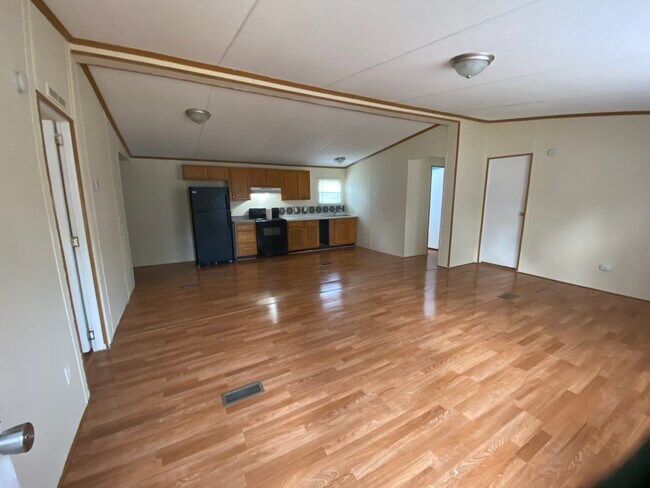 Building Photo - 134 Stone Dr