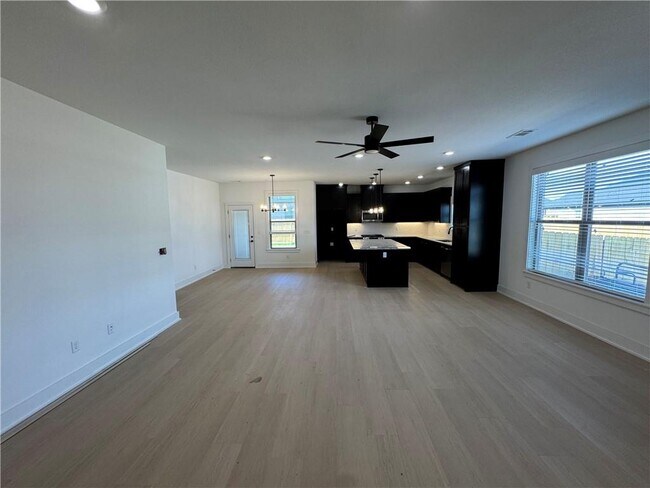 Foto del edificio - 7100 SW Basswood Ave