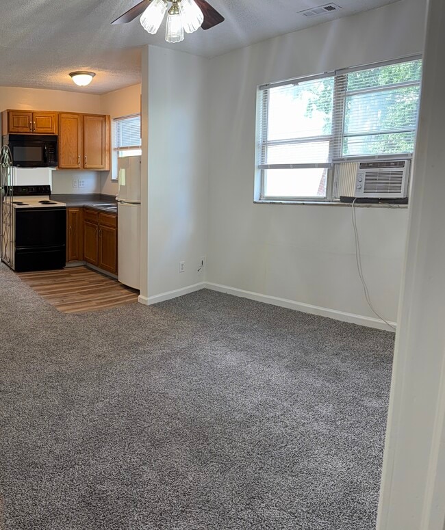 Building Photo - 34 Monel Ave