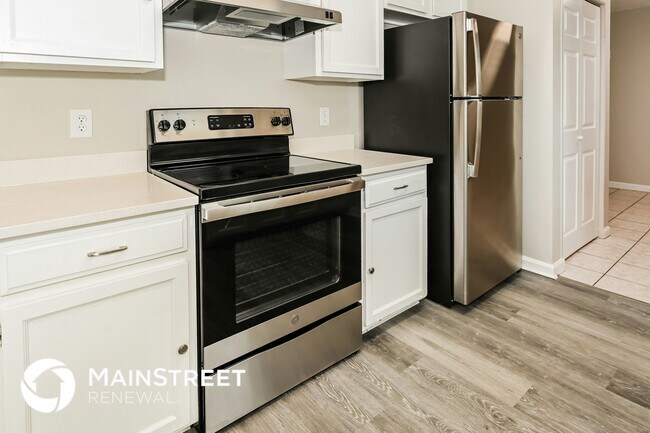 Foto del edificio - 2421 Olson Ln