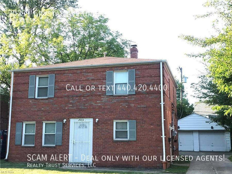 Primary Photo - Charming all brick duplex, 1 bed, move in ...