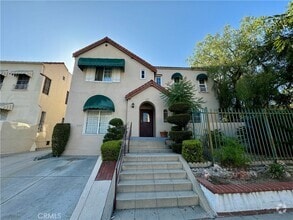 Building Photo - 641 N Plymouth Blvd