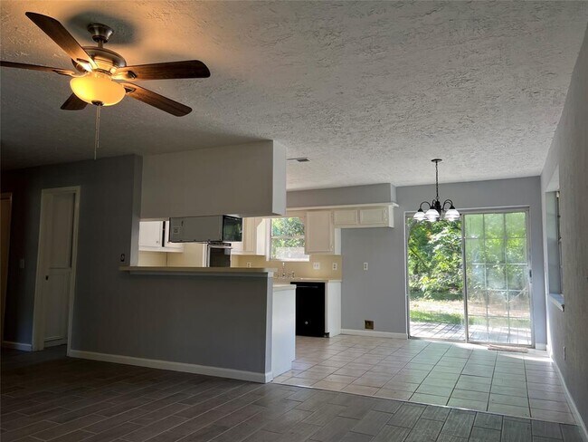 Foto del edificio - 714 W Kyle Rd