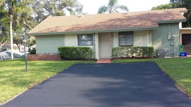 Beautiful private home on a corner lot - 3940 Arelia Dr S