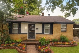 Building Photo - 4626 Owen Rd