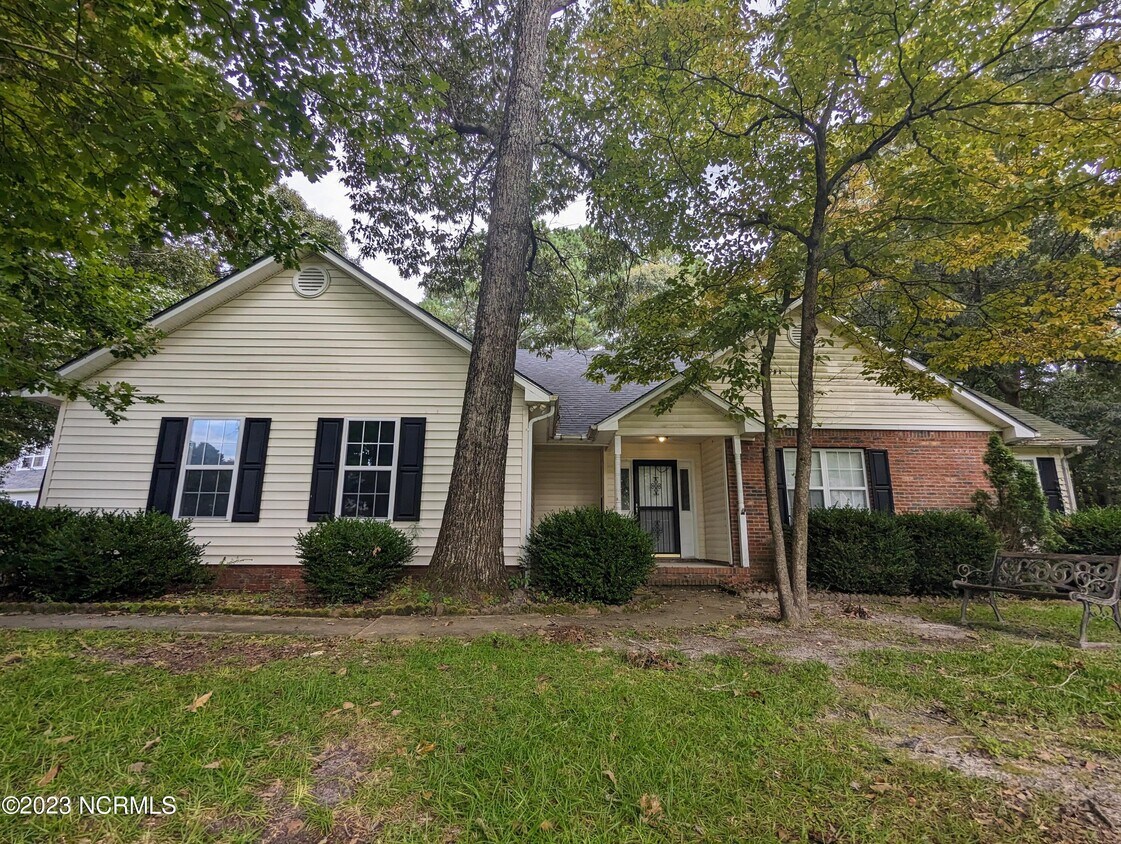 153 Dockside Dr, Jacksonville, NC 28546 House Rental in Jacksonville