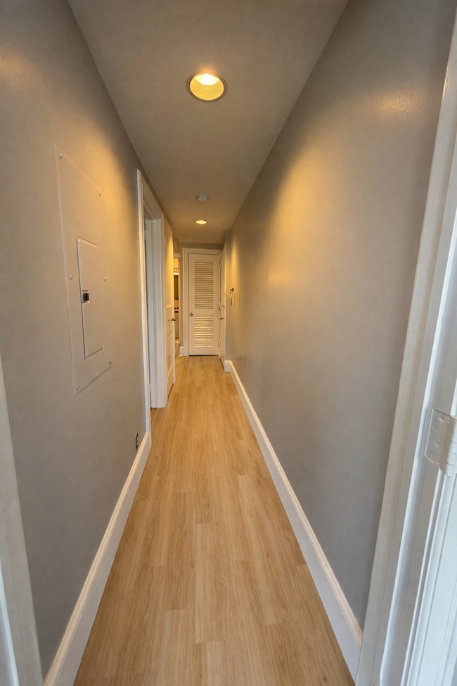 Photo - 705 8th St SE Townhome