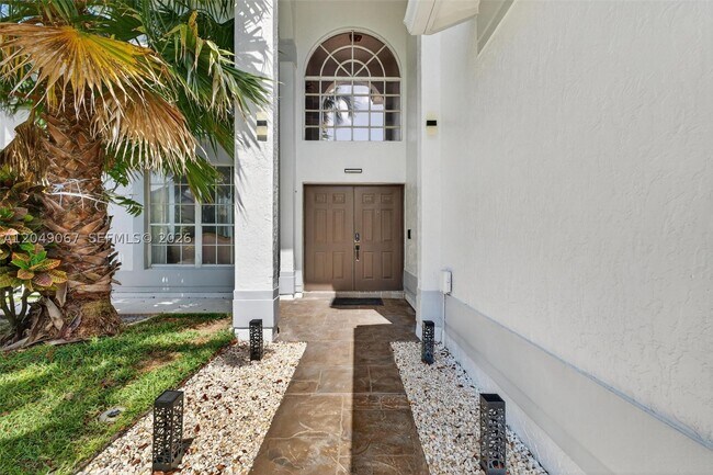 Foto del edificio - 18498 Covington Dr