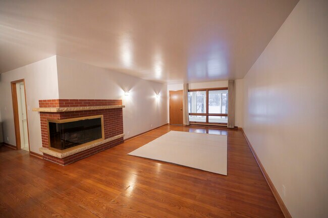 Foto del edificio - 1011 Third St