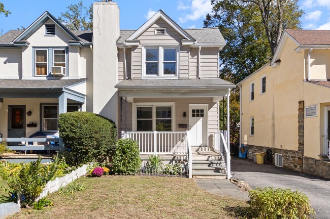 Building Photo - 521 Homewood Ave