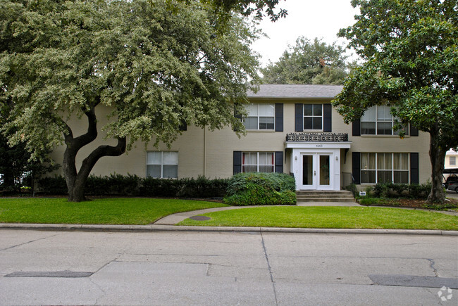 Foto del edificio - Walker Northwest Apartments