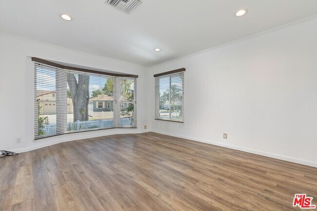 Building Photo - 6533 Rubio Ave