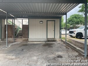 Building Photo - 4949 Hamilton Wolfe Rd