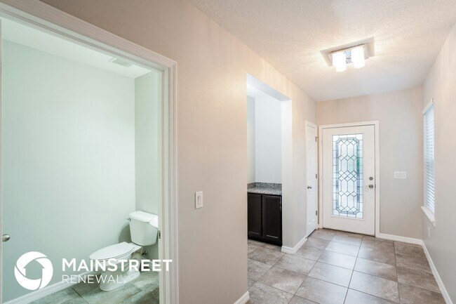 Foto del edificio - 10250 Newminster Loop