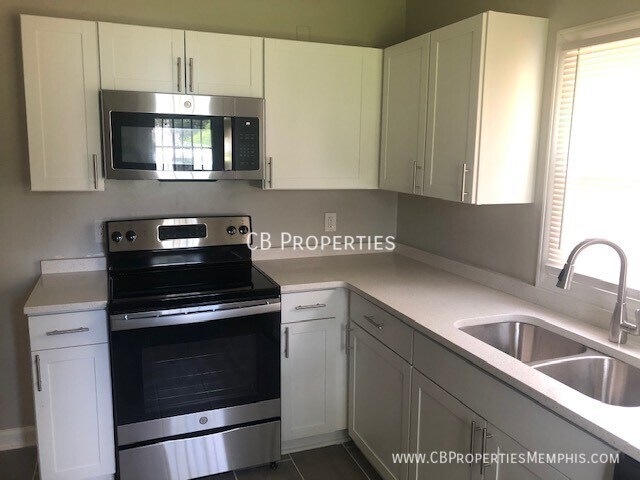 Foto del edificio - 2574 Pershing Ave