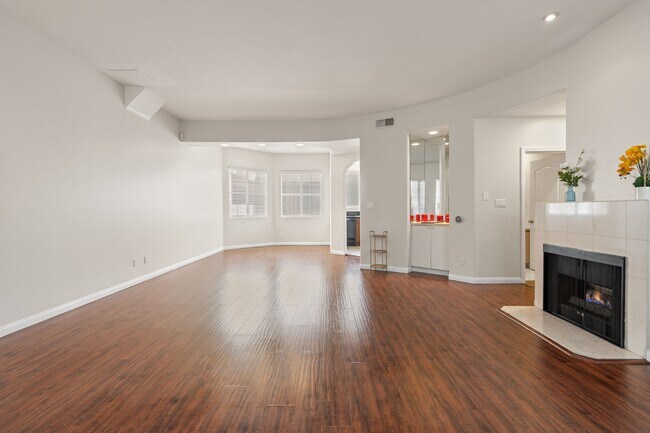 Foto del edificio - 408 W Queen St