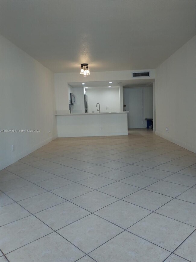 Building Photo - 601 Three Islands Boulevard