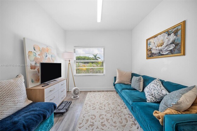 Foto del edificio - 1520 SW 11th Terrace