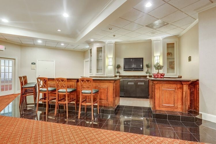 Interior Photo - Silverleaf Senior Living