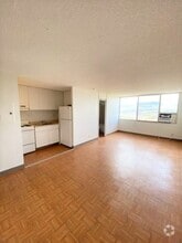 Building Photo - 1060 Kamehameha Hwy