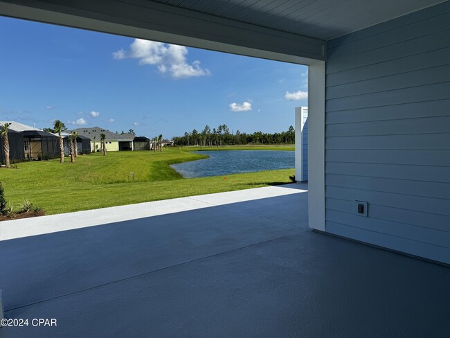 Foto del edificio - 8506 Hammock Ln