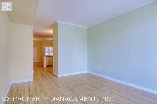 Building Photo - 1643 6th Ave
