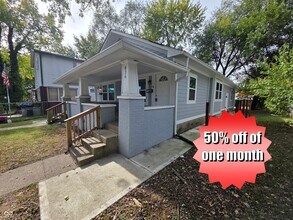 Building Photo - 836 Lasalle St