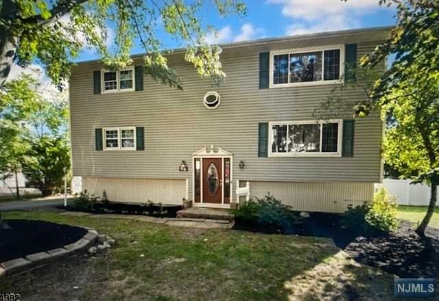 Primary Photo - 65 Pasadena Place, Unit 1ST FL