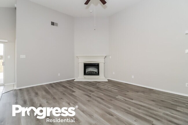 Building Photo - 1108 Melrose Dr