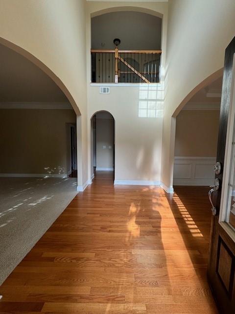 Building Photo - 2065 Manor View