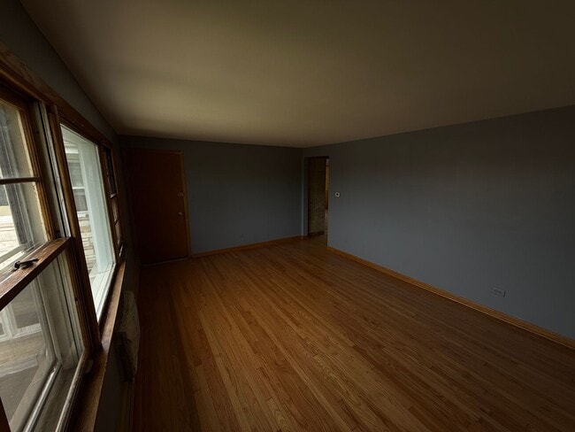 Building Photo - 3558 N Nagle Ave