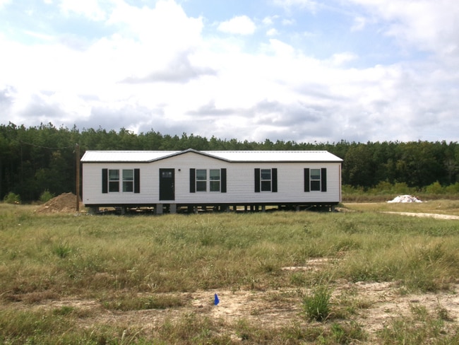 Building Photo - 412 Patriot Ln