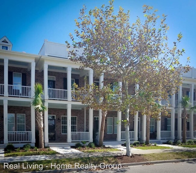 Building Photo - 2 br, 2.5 bath House - 2790 D Howard Ave.