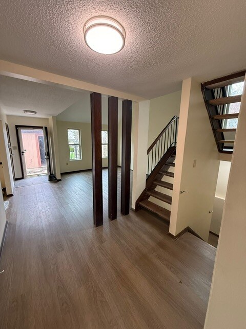 Foto del edificio - 106 Kinder Pl