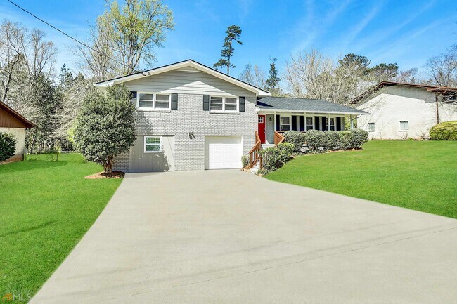 Building Photo - 5595 Morning Creek Cir