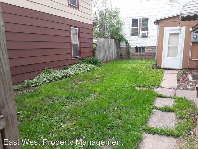 Foto del edificio - 2502 W 2nd St