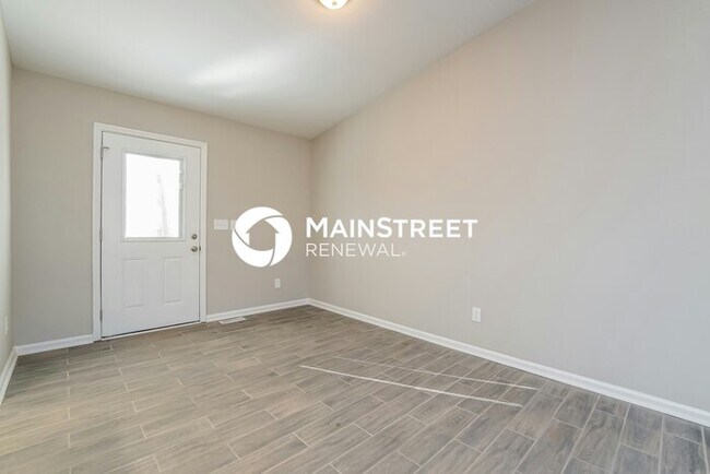 Building Photo - 3 Bedroom Pet-Friendly Home in RALEIGH, NC with Main Street Renewal