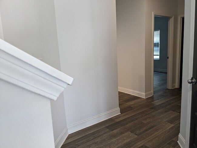 Building Photo - 479 Omnia Ridge Way