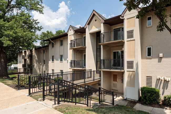 Foto del edificio - Glenarden Apartments