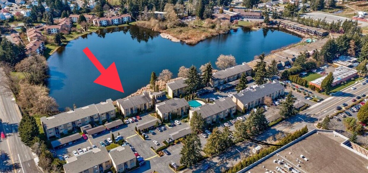 Primary Photo - Waterfront 1 Bedroom Condo
