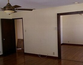 Building Photo - 400 Union Ave