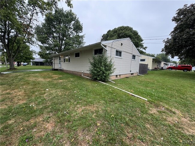 Foto del edificio - 900 Drexler St