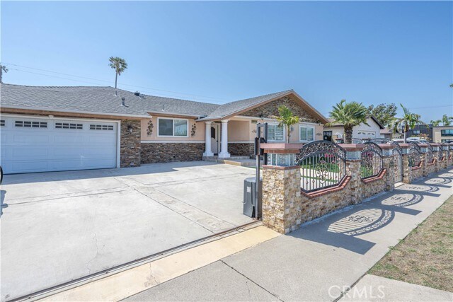 Building Photo - 12545 Fletcher Dr