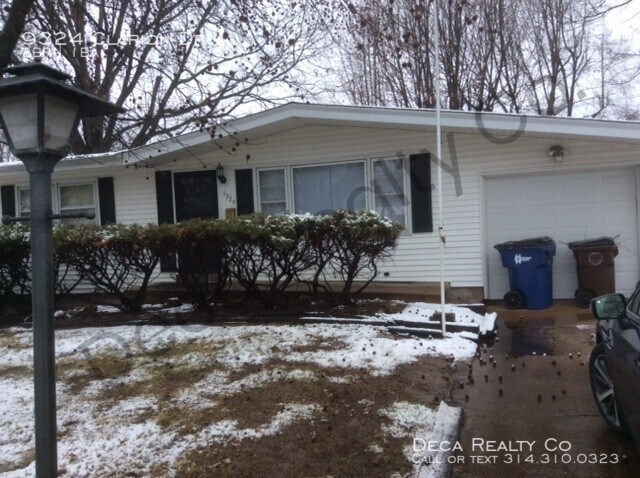 Primary Photo - 9324 Clarion Dr