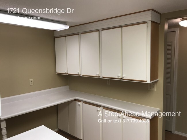 Foto del edificio - 1721 Queensbridge Dr